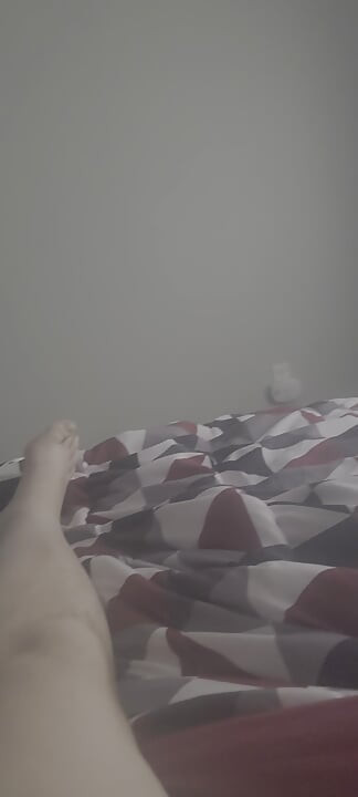 Mature shooting big load upclose