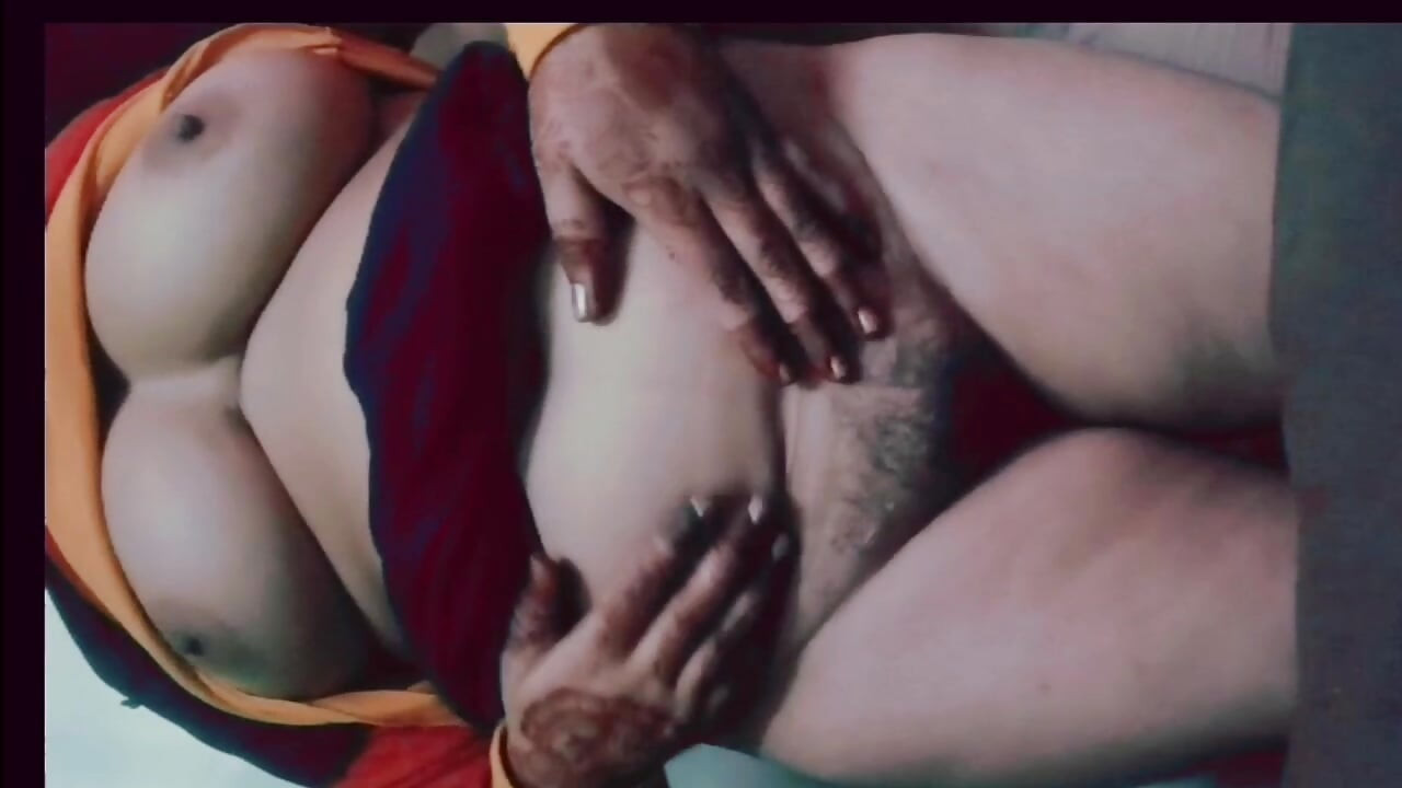 My aunty is very beautiful with boobs, then asked to put my big penis in her breasts.