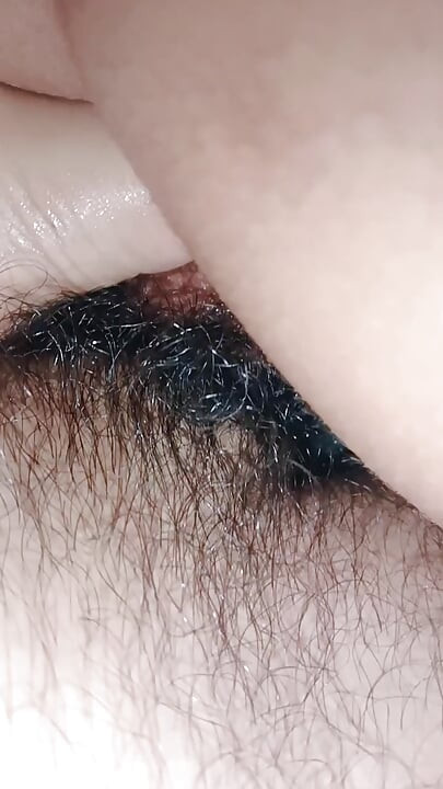 Seks anal pertama kali