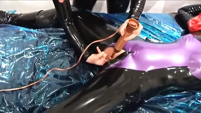 latex and breathplay