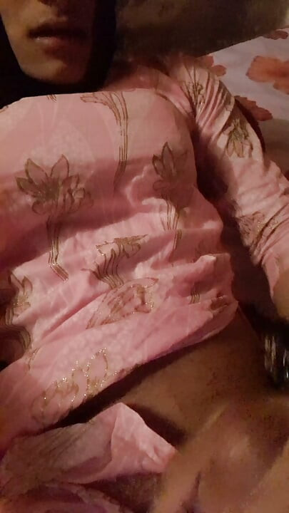Desi καυτή Crossdresser αυτοϊκανοποίηση