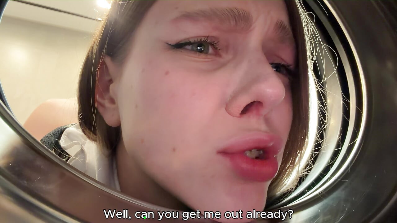 IMAGINE, I'M STUCK IN THE WASHING MACHINE! I fucked my stepsister in the washing machine