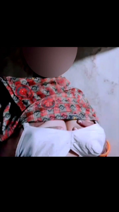 My boobs are automatically coming out anywhere, I am upset with my boobs, I massage it a lot, only then it becomes calm, due to which water starts dripping from the pussy. | Clip 1