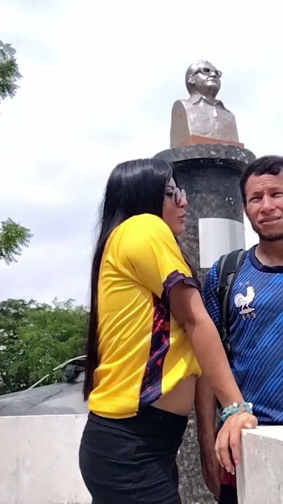 Hot Colombian woman having sex with a hot handsome French man | Clip 1