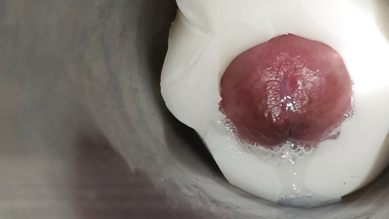Internal view: vulva twitching and ejaculation 1