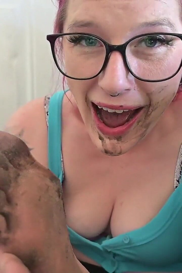Submissive Dirty Foot Licking Apology