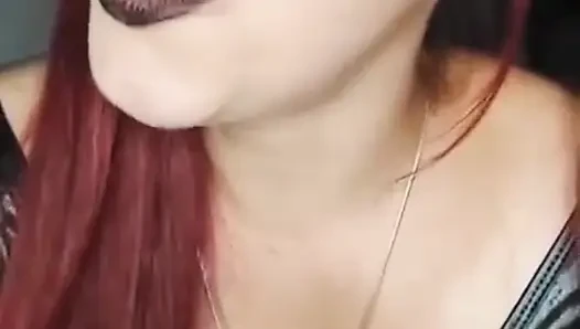 Shyyfxx spielt und demütigt ihr sperma schluckendes pup - wichsanleitung domina cEI