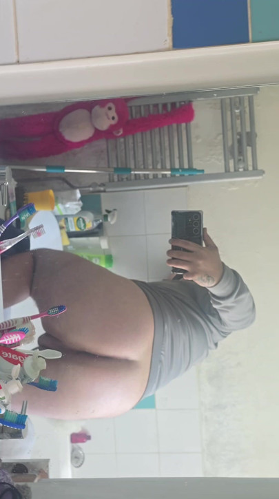 Twink ass hole spreading