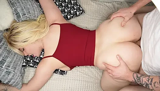 Step-sister Fucked Me so Hard She Almost Broke the Bed