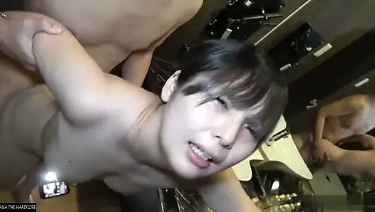 Istri sange ini lagi ngincar sensasi sama pacarnya