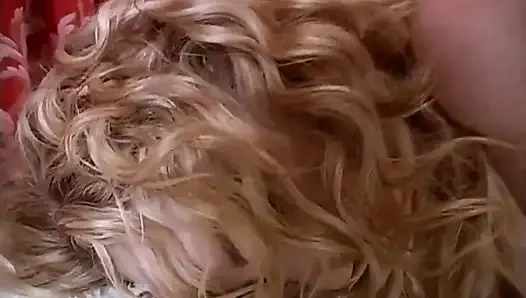 A Young Lesbian Try to Use a Strap-on Toys