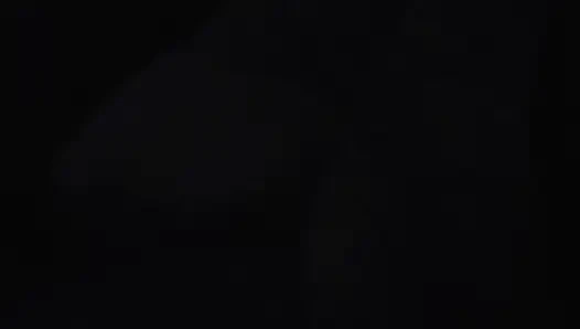 Fährt nackt nach hause