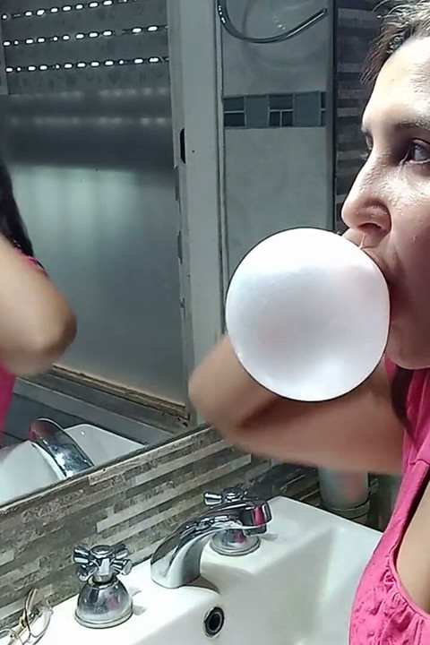 Bubblegum Chewing at Mirror - Bunny Looner