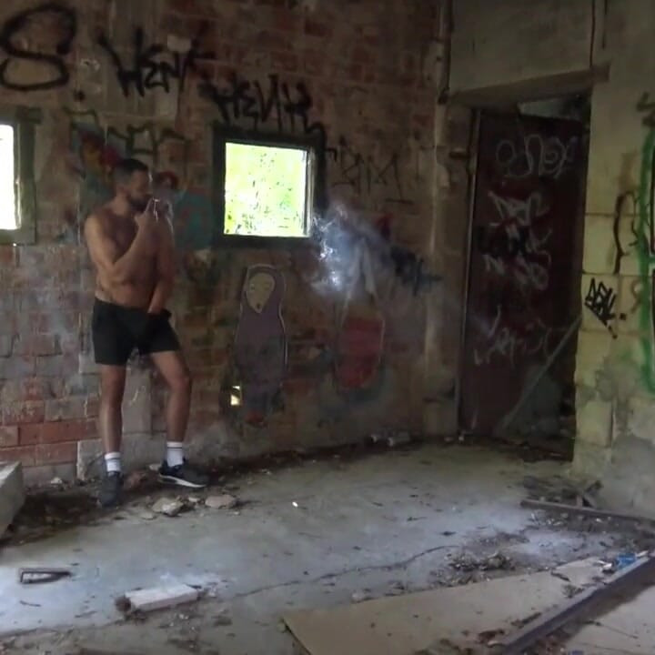 Ензо Ріменес відтрахана збудженим чуваком Iago Torres без презерватива