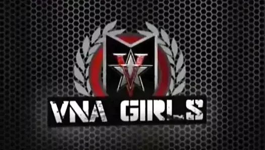 Hot Full Figured Siri Pornstar Dildo Fucks Her Curvy Cunt!