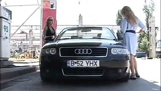 Big anal penetrated in sexy big boobs blonde