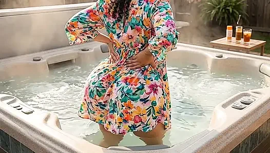 Petite Big Ass Girl Twerking in Floral Dress