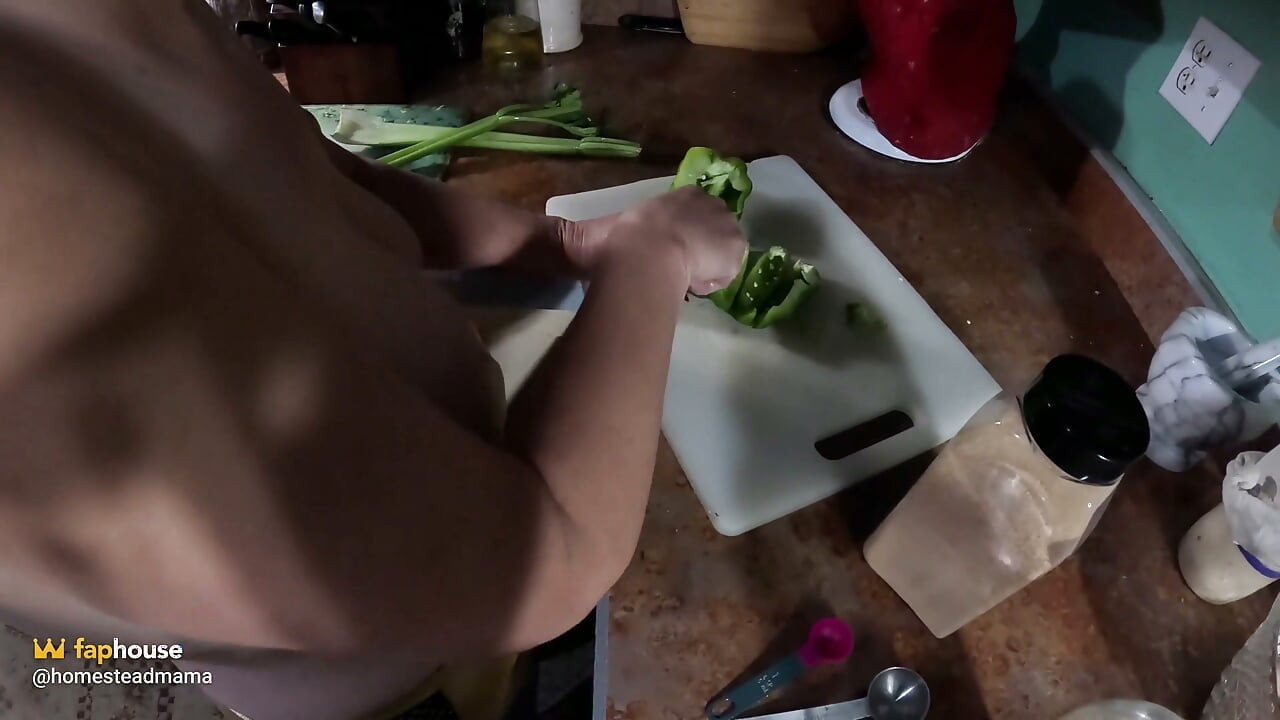 Cheryl Cooks Tofu Scramble