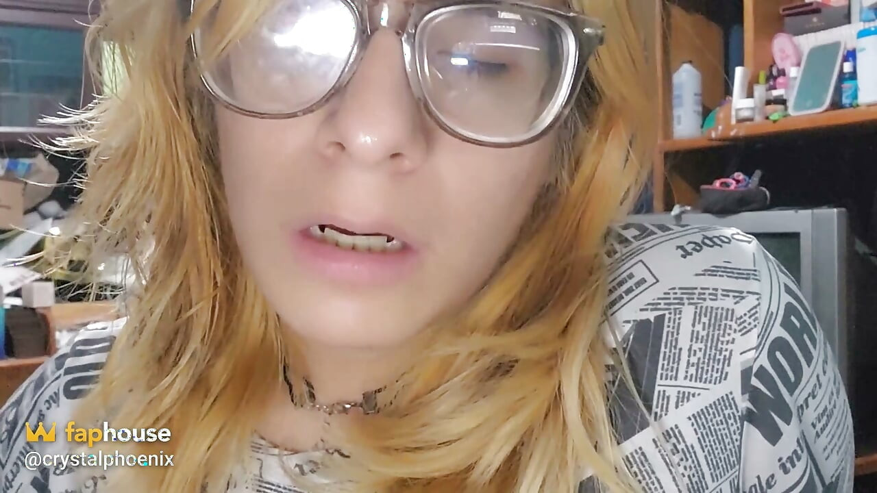 Iubită transsexuală încornorată Asmr