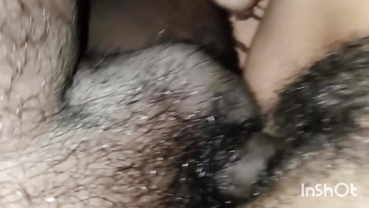 Unsatisfied Bhabhi Riding Cock