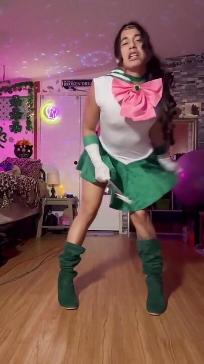 Sailor Tsjade