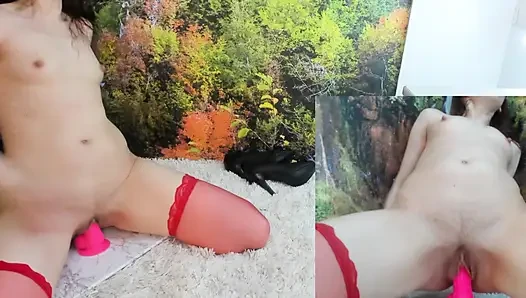 She Straddled the and Got a Squirt and Orgasm