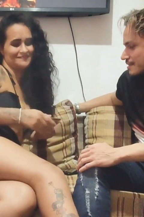 The Client Lorena Sanches Wanted to Get a Tattoo, but the Payment Method Was on Xerecard, German Tattoo Artist Stuck His Cock