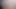 Korkak tom göbek ile oynuyor
