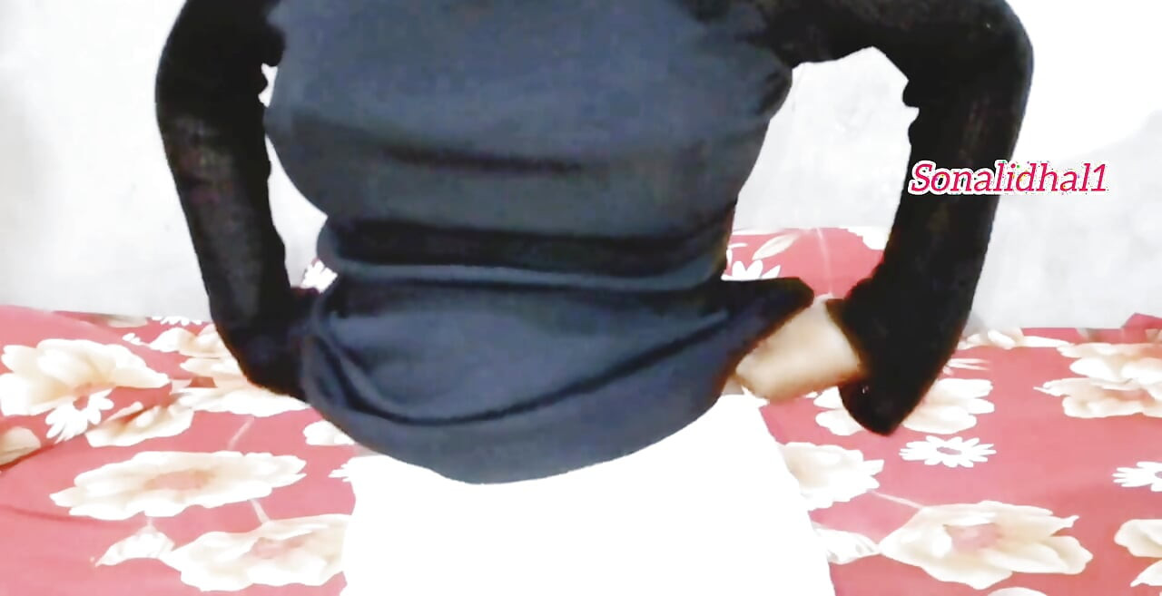 Indian Village Hotel Girl Sex Video Viral Hindi Audio
