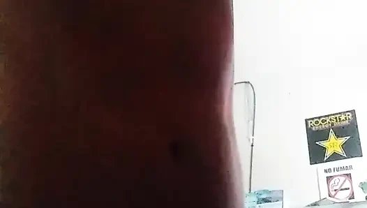 Kami mengimbangi dengan bermain dan kami akhirnya bercinta