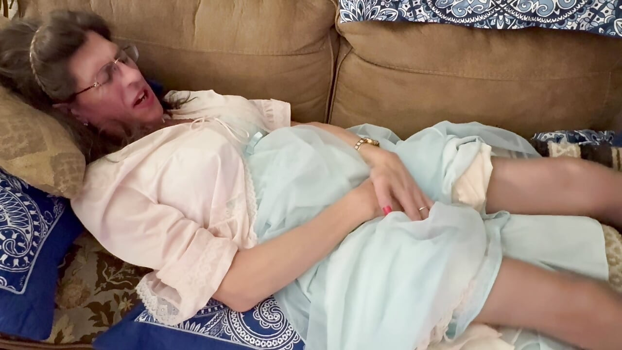 Silky Caressing Sissy