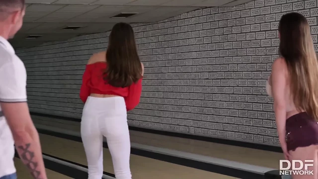Cathy Heaven, Stacy Cruz - групповой секс с хитами G-spot