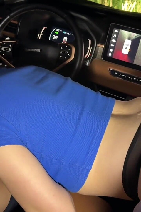 grejanje na mom dečku u autu