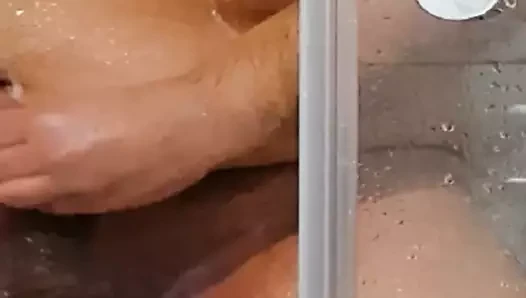 duşta boşalmak