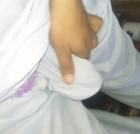 On this Eid my friend wants to suck and lick my dick and balls and booty I'm getting ready