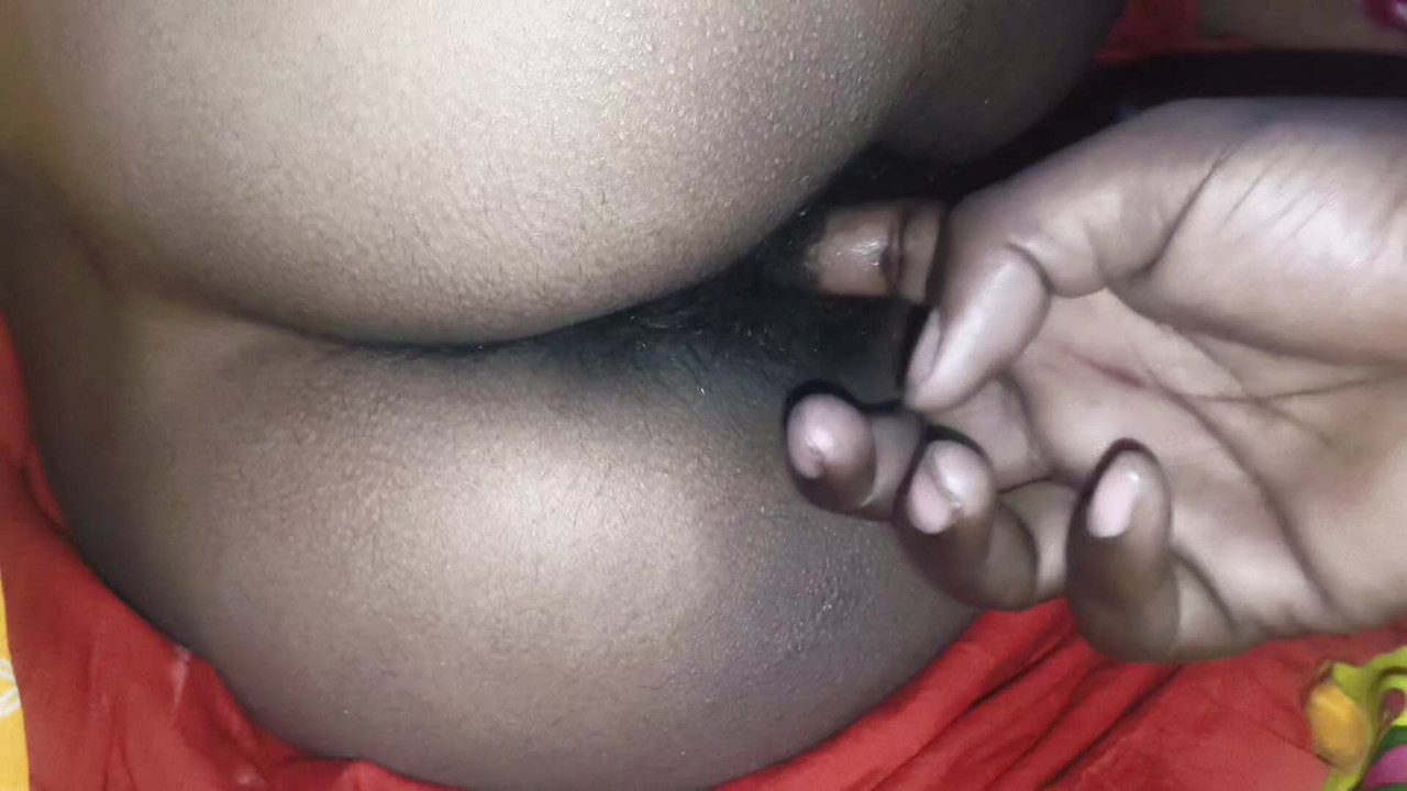 Bhabhi ki chut me ughali....