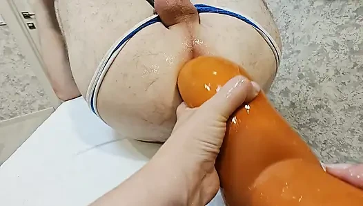 Анальная инъекция.