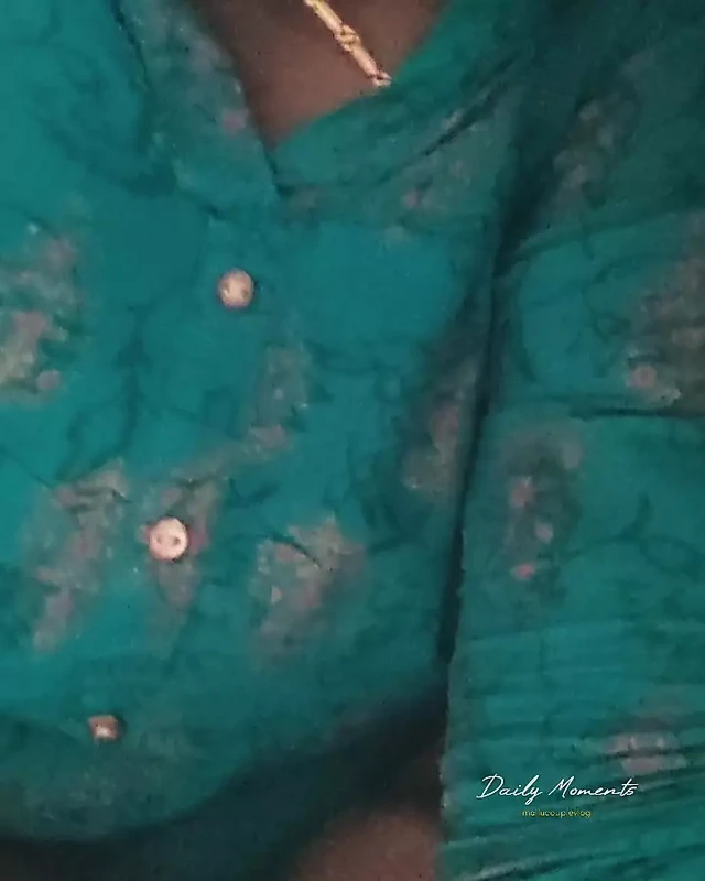 Tamil college girl shows  on cam