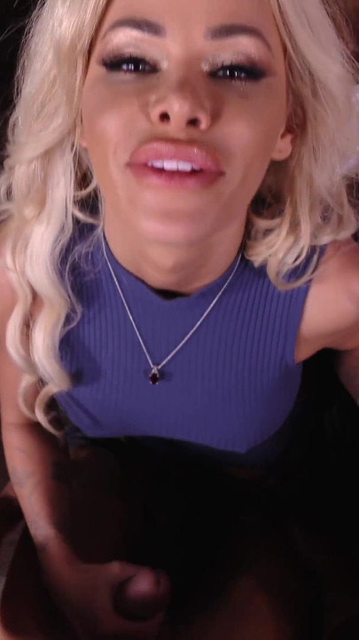 POV - Kurva Porno Zvijezda Jessa Rhodes Gladna Sperme Dobro Te Jebe