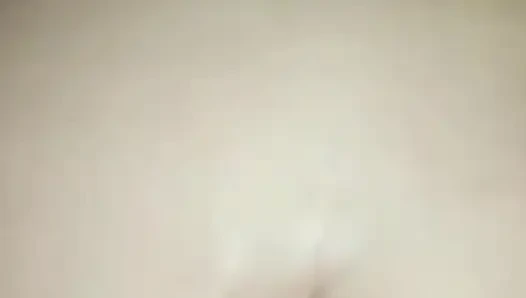 Polonyalı iri güzel kadın sert domalarak sikiliyor yüksek sesle çığlık atarak orgazm oluyor