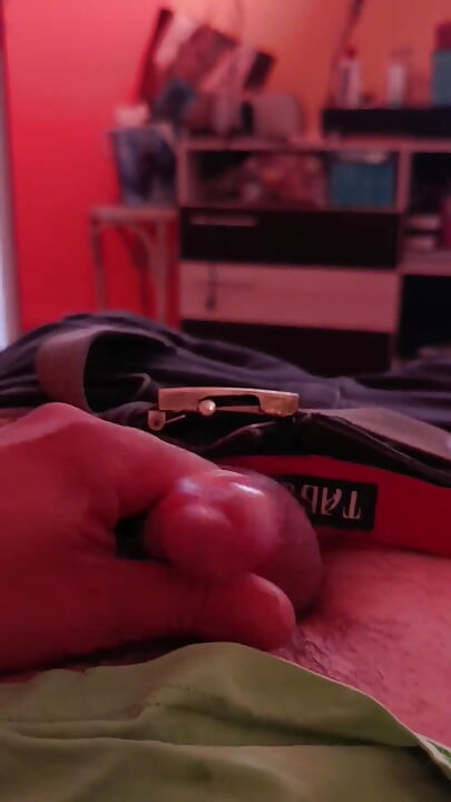 TS Masturbation