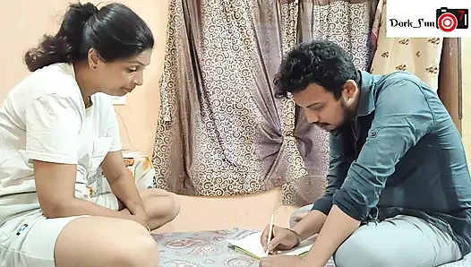 SERVEY KARNE AAKE GHAR PE AAKELI LARKI KO CHOD DALA
