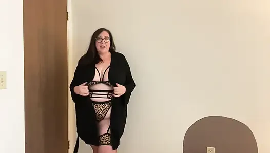 Horny BBW Stepaunty is back in town