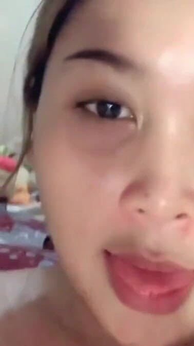 fingering the pussy until it squirts | Clip 3