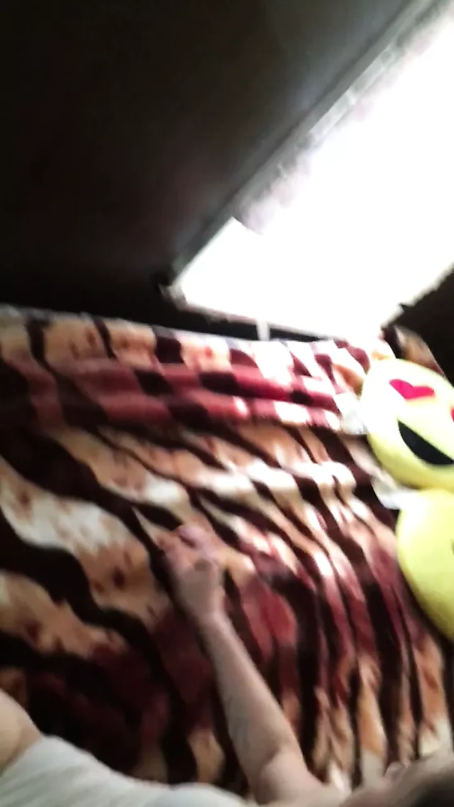 INTERRACIAL PREGNANT WHITE LATINA HOOD BITCH GETTING FUCKED