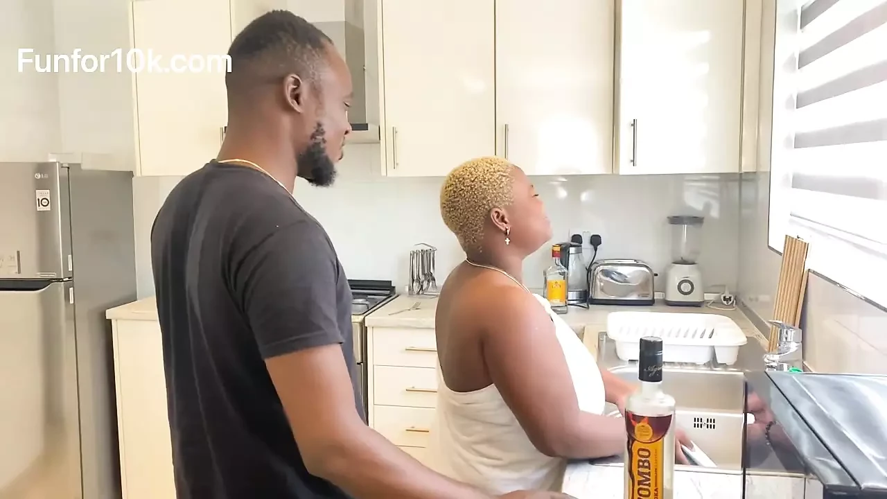 Cheating housewife fucks her big dick driver