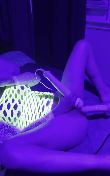 Sexy Blonde Plays Dirty After Hours at the Clib