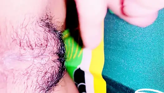 Amateur-sex-paar masturbiert im stil