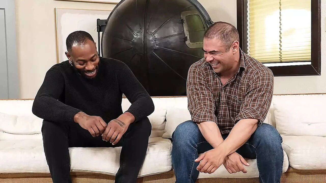 Ex Military Hunk Barebacks His Old Latino Friend