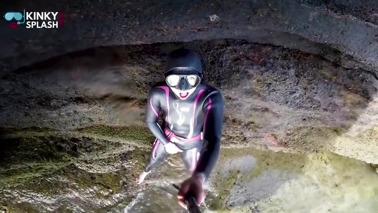 Neoprene Wetsuit และช่วยตัวเองด้วยหน้ากากดําน้ําริมทะเล